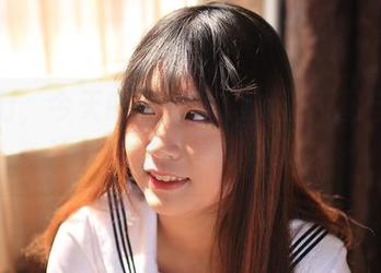 学妹们，今天的猫九酱Cos让原图自愧不如，难道这就是秘诀？