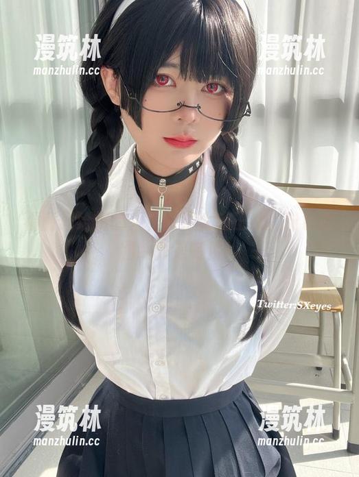 福利只给懂的人，眼酱大魔王w的粉色原图绝对是特供！