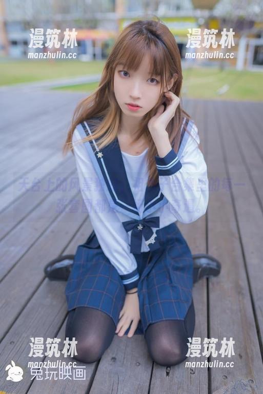 天台上的风景独好，祖木子合集里的每一张套图都是一场小小奇遇。