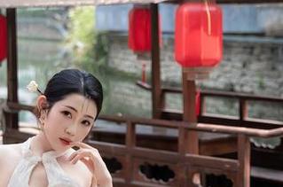 秀人网 – Laura苏雨彤长腿直击心灵，免费的下载简直是超值！