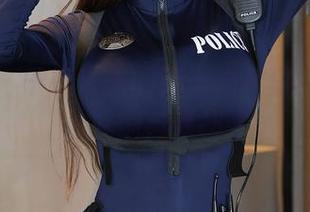 秀人网 – 千夜未来的无圣光写真：秘书的妩媚与锋利