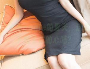 秀人网 – 小甜angle的夏天：这组图集，下载了你的心吗？