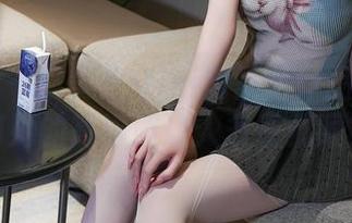 秀人网 – 糯美子Mini比基尼作品集：为何她的高清照让人多看几眼？