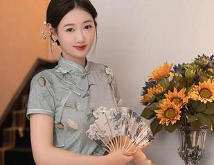 秀人网 – 萝莉悠悠酱的棉袜，加入她的写真合集想要怎样