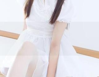 稚乖画册 – 办公室里的生煎团团：网盘里的写真宝藏藏太深？