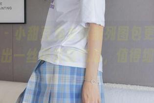 袜啵啵 – 小甜豆兔女郎系列图包更新，温柔中透出一丝调皮的气息，值得细细品味。