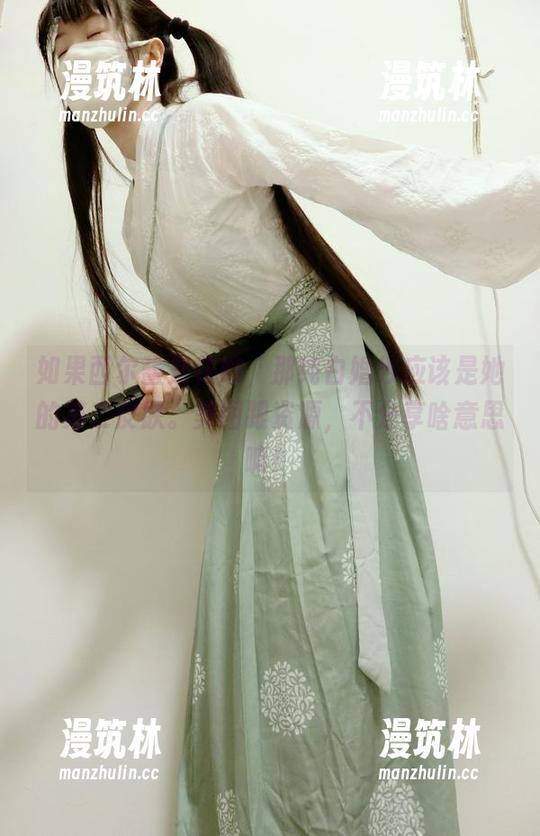 如果西尔酱是花嫁，那纯白婚纱应该是她的第二皮肤。美图跟资源，不分享啥意思嘛！