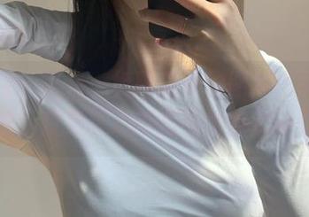 微密圈 – 又是一组陈佩奇的图库作品，韵味少妇，我是真心想知道灵感从何而来。