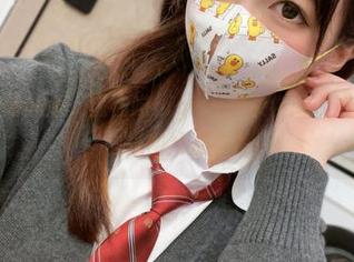 福利保持新鲜度，魔物喵nigisa把杂物间变成奇妙画廊，各张图片都有毒。
